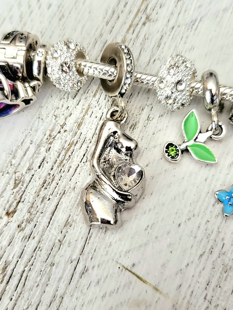 Continuum charm 5
