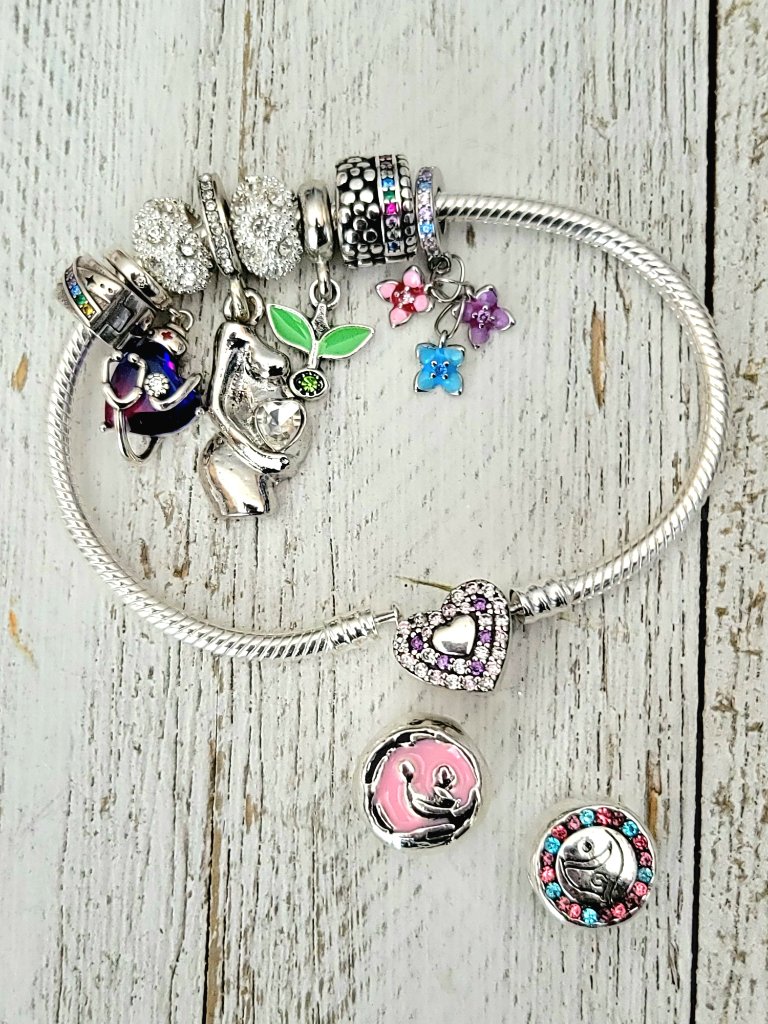 The Continuum Bracelet
