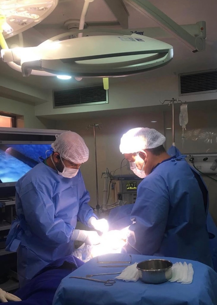 Cirurgia em hospital estruturado realizada por quem já fez mais de 9 mil bariátricas