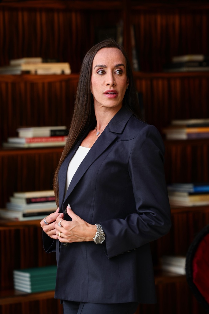 Dra. Raphaella Pontes