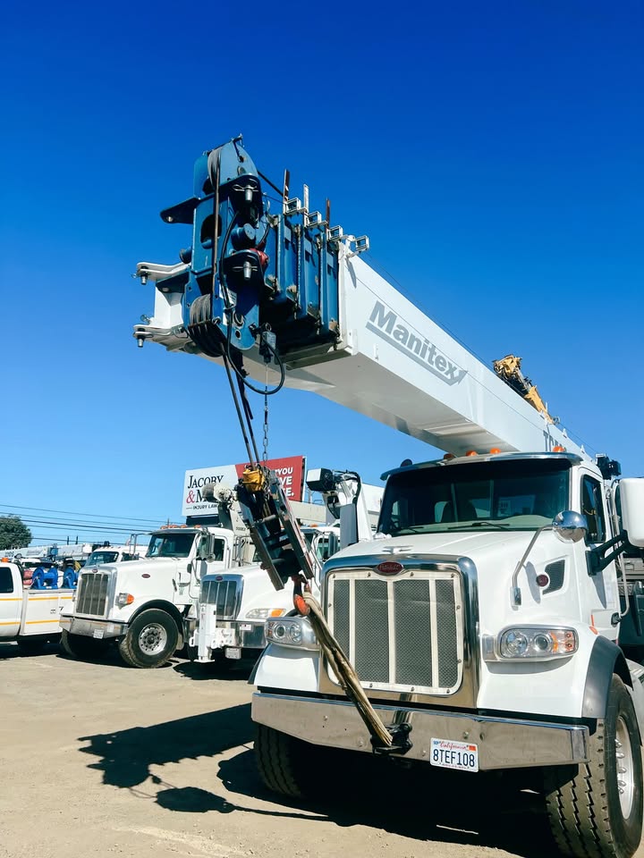 2018 Peterbilt 567 w/ Manitex 50-Ton Boom Truck