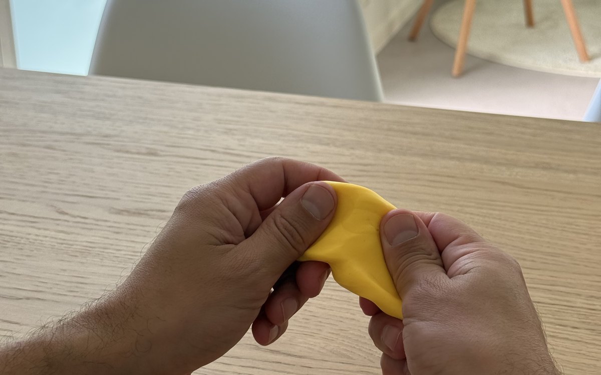 Handtherapie mit Therapieknete