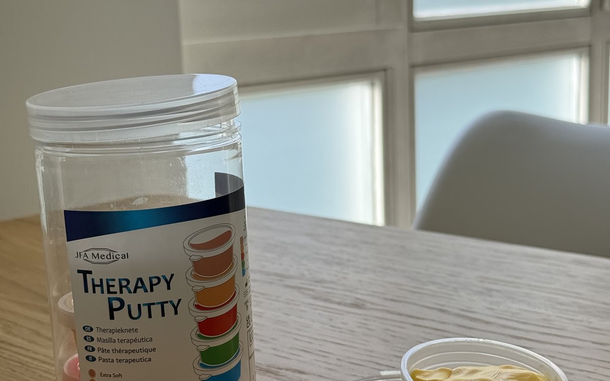 Therapieknete in Widerstandsstufen für Hand- und Hirnleistungstraining