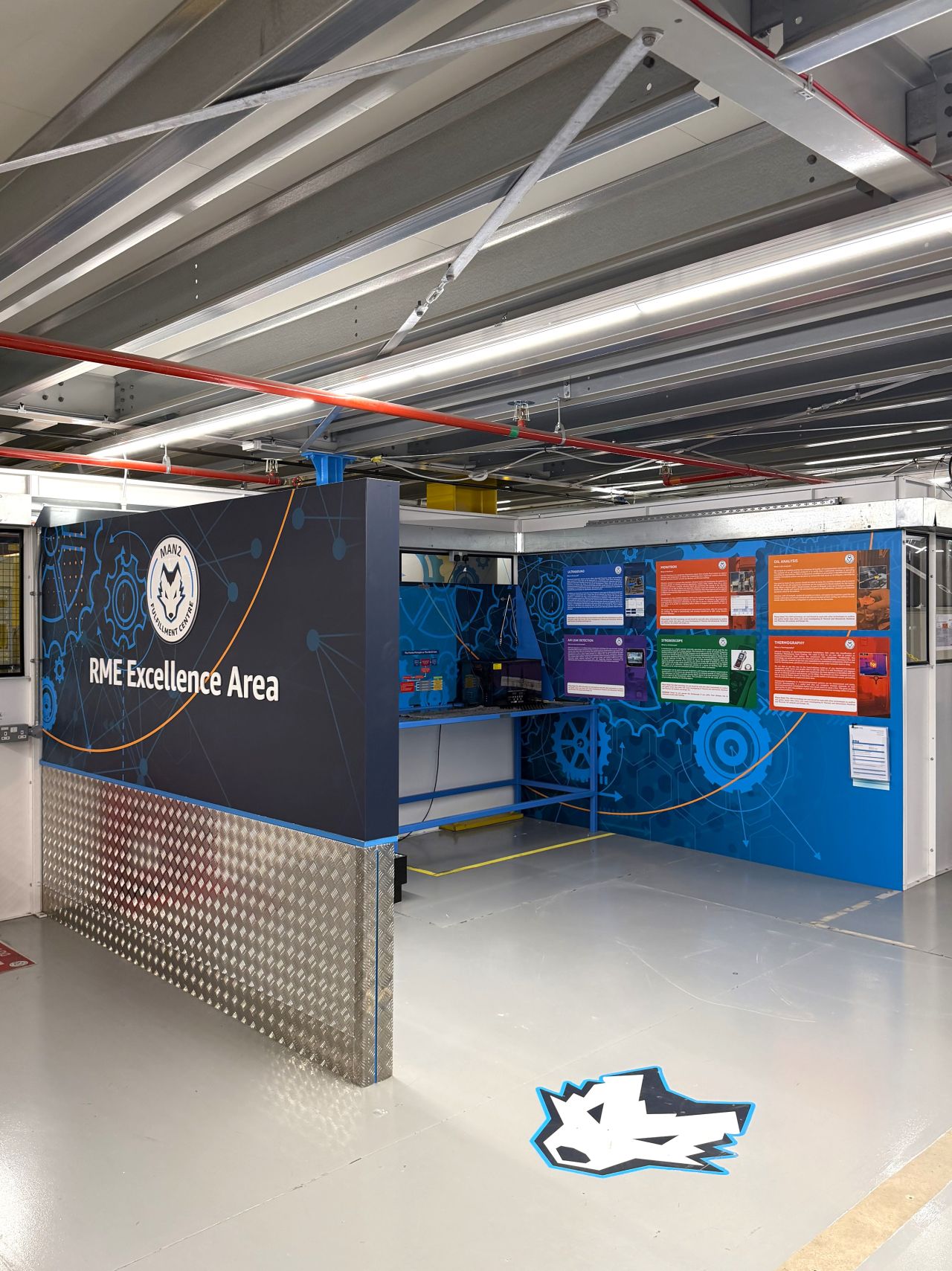 wall graphics for Amazon (MAN2 Fulfilment Centre)