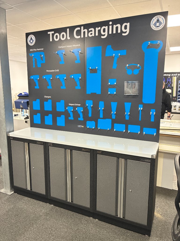 Amazon LBA2 Tool Charging Shadow Board