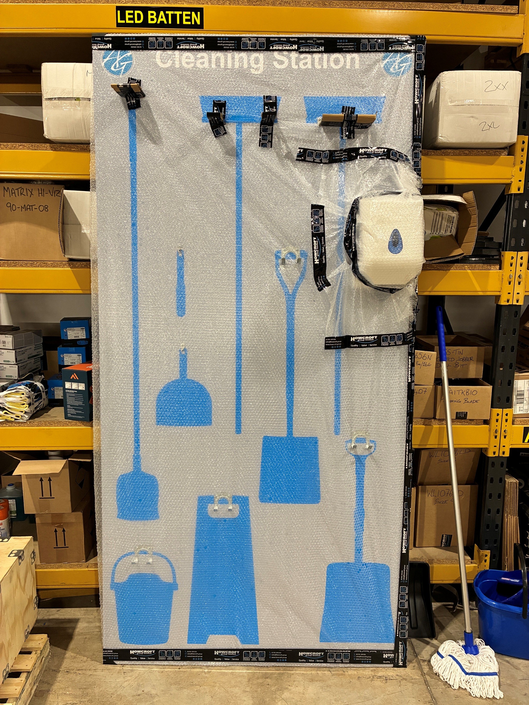 Amazon RME — Freestanding Cleaning Station Shadowboard