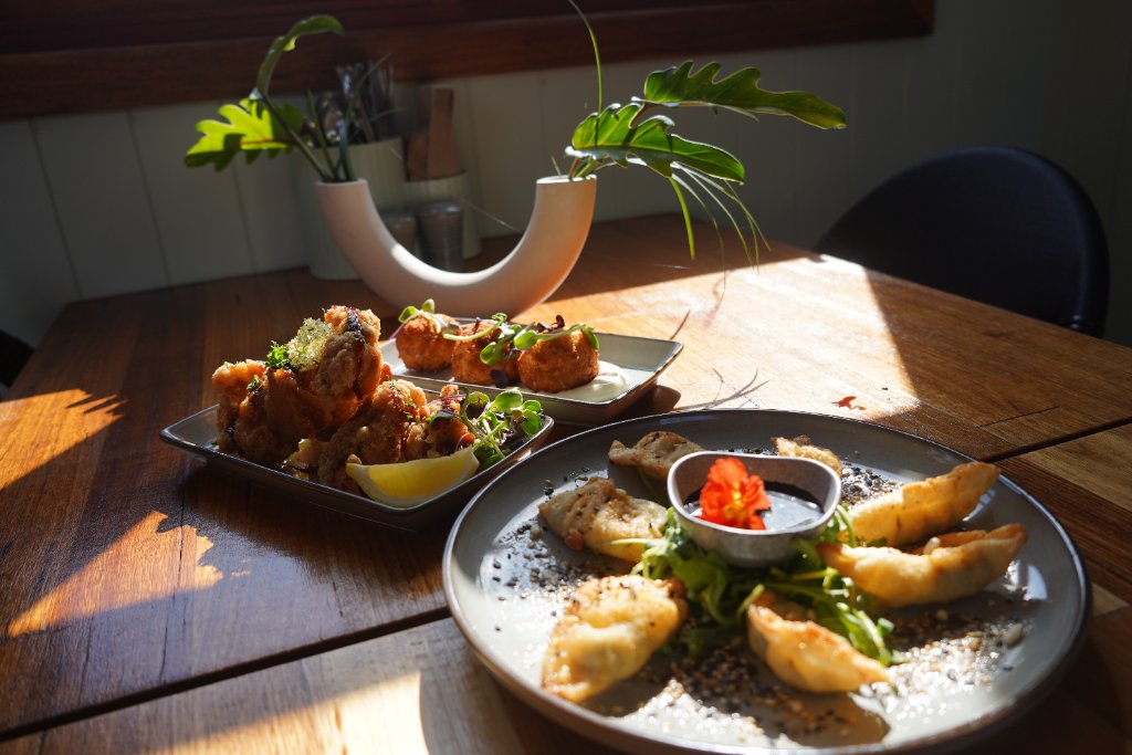Share plates at The 383