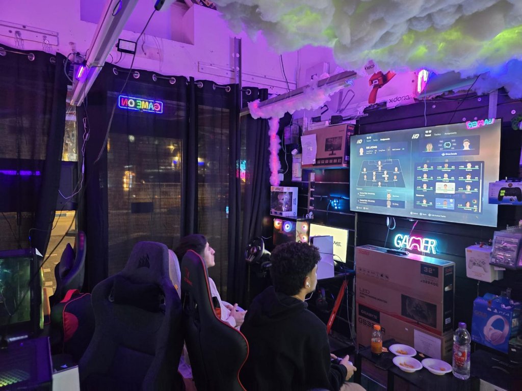 Gallery 11