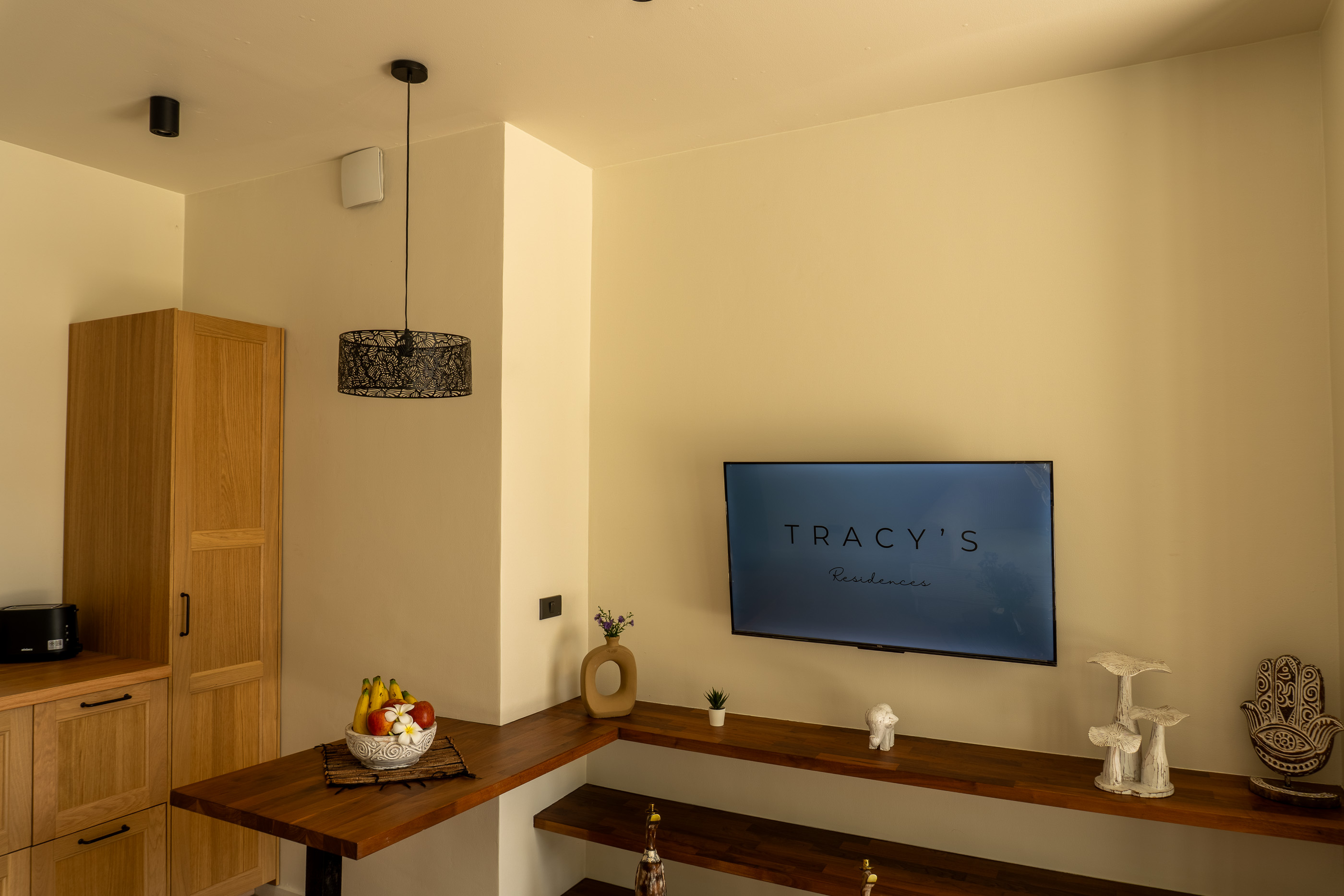 Living Room & TV at Villa Rose in Lamai, Koh Samui