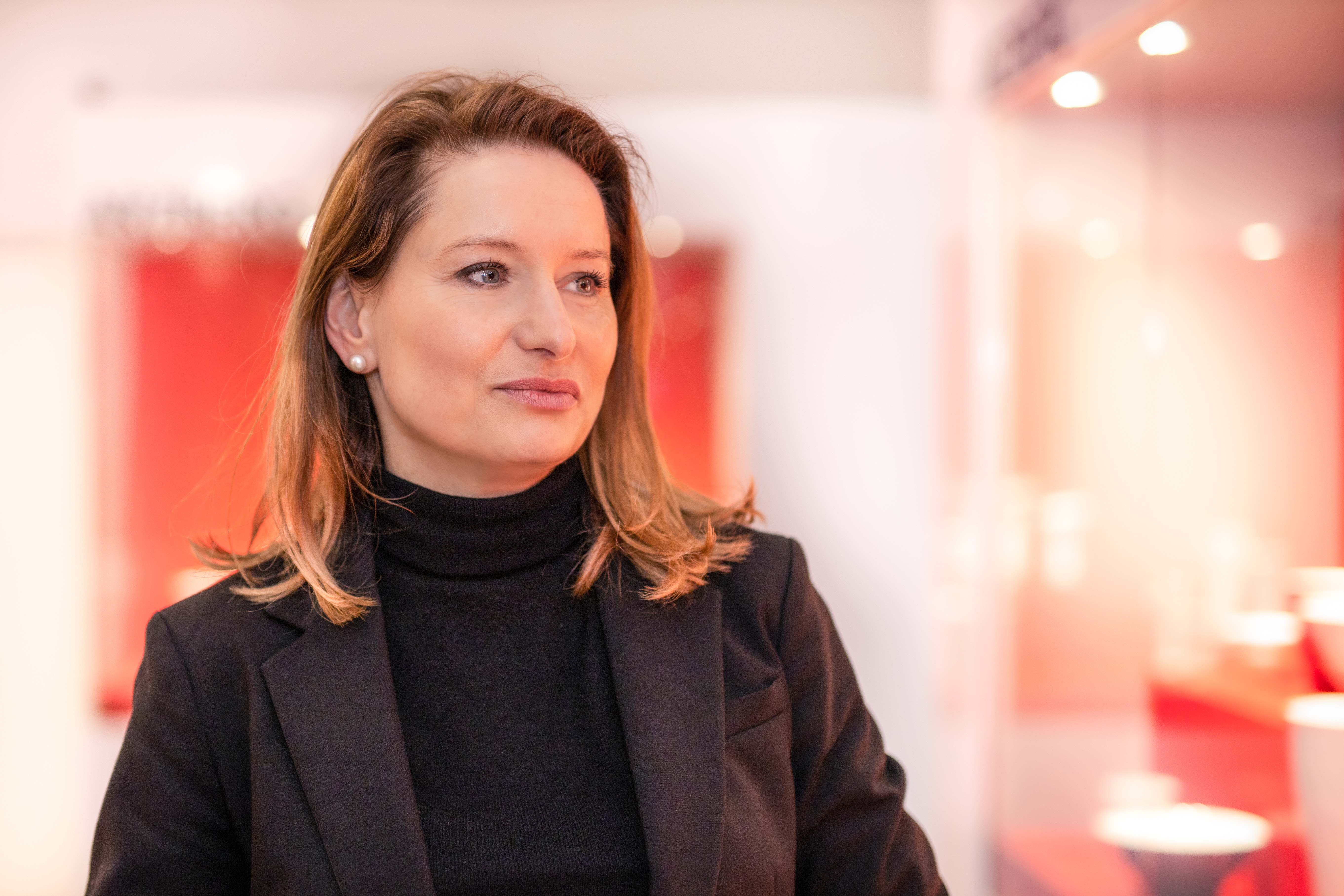 Anna Dziwetzki, Direktorin des Porzellanikons und Jury-Mitglied des Peter-Henlein-Preises 2026