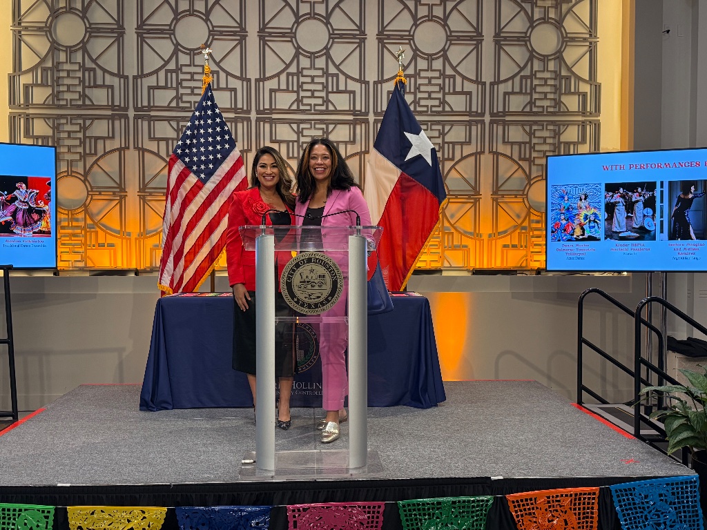 Lacey at City of Houston podium