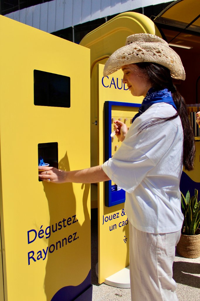 Machine à glaces RIMOO lors de l'événement Netflix Mercredi
