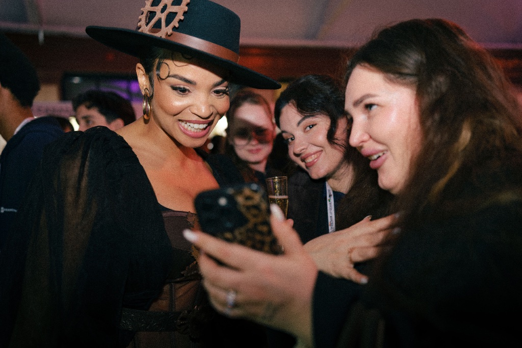 Guests celebrating at the Salon du Chocolat Toronto Inaugural Gala