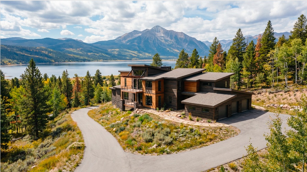Lot 16 - Exterior View 2