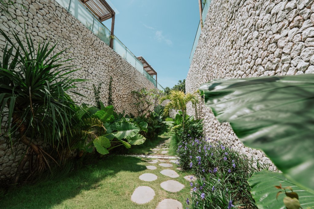 ADAYA 1BR Pool Villa - Image 2