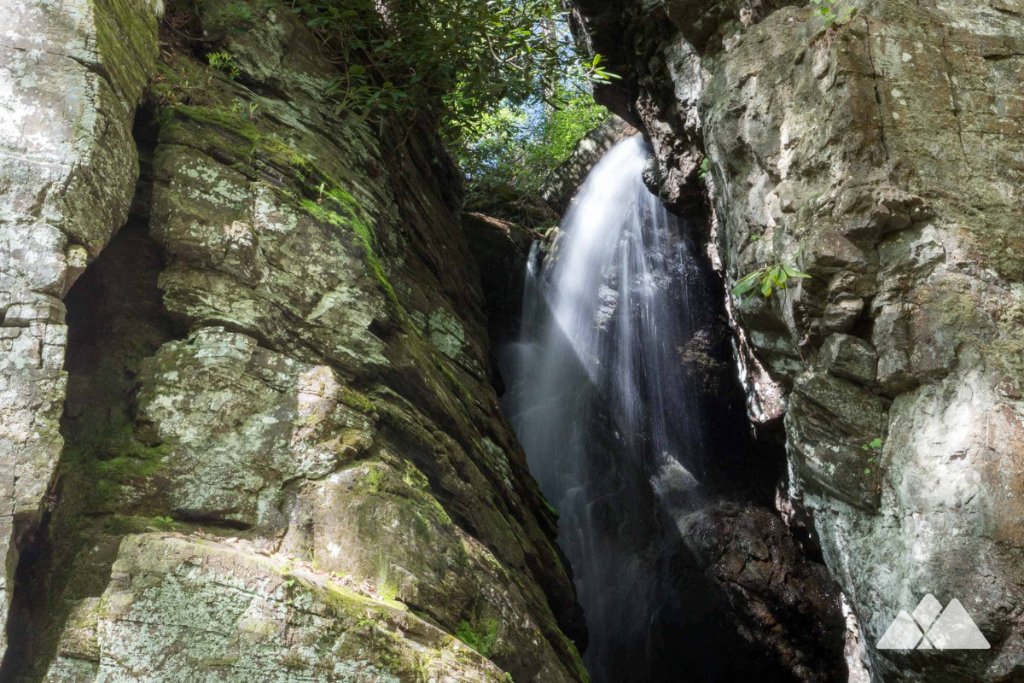 Raven Cliffs Trail
