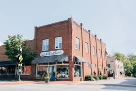 Lake and Laurel Company