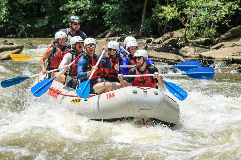 Rolling Thunder River Company