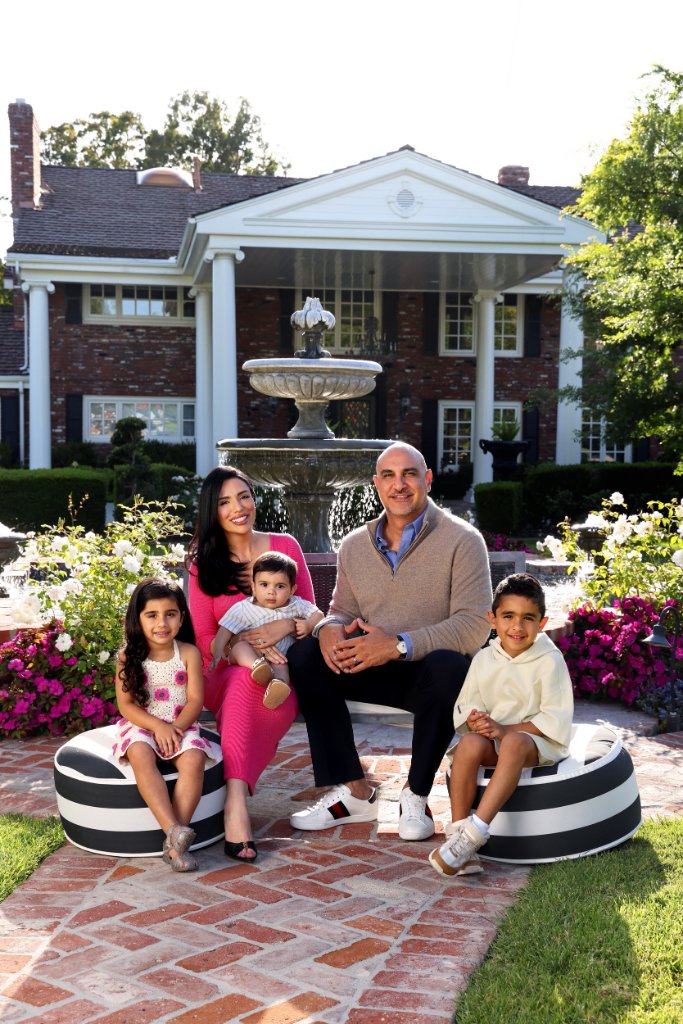 Pasha Darvishian and family