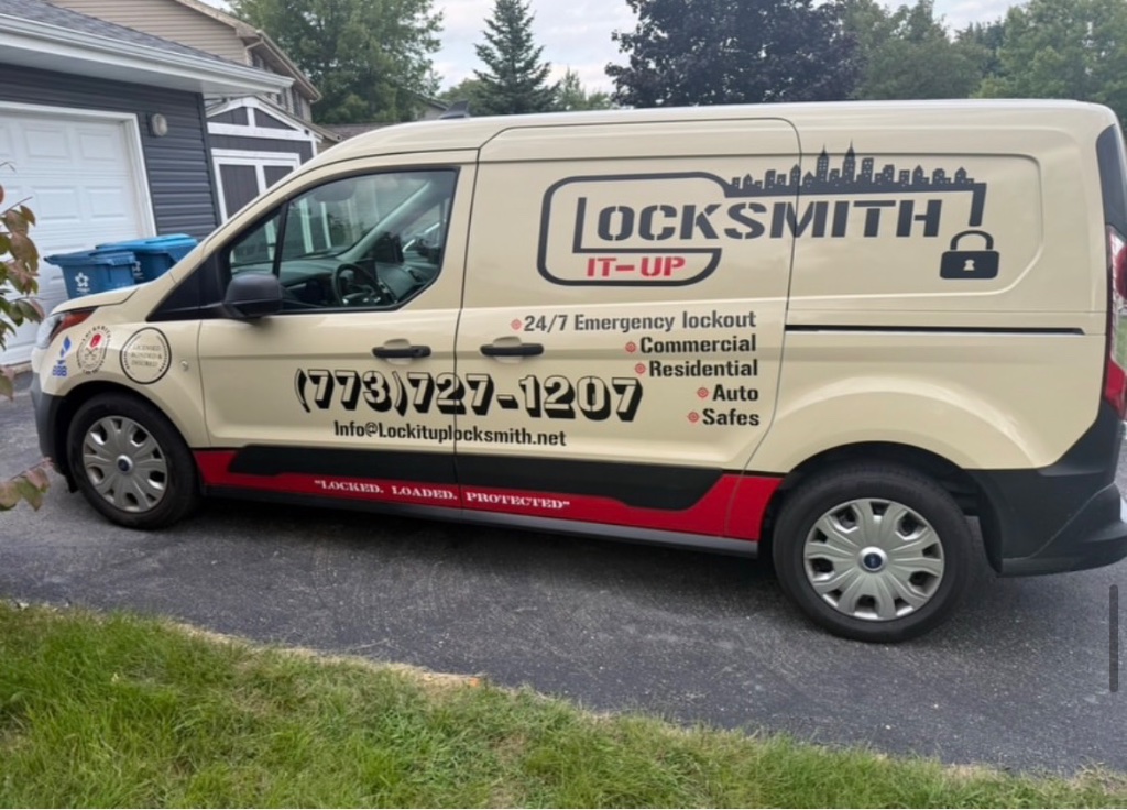 Locksmith It-Up Van Wrap - Side