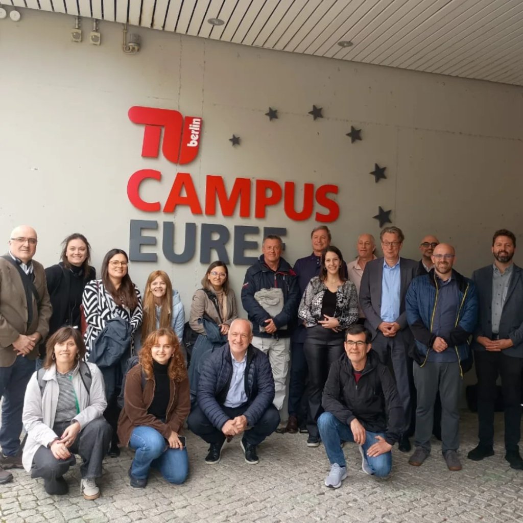Viaje de estudios a Alemania: Transición hacia la mejora de la eficiencia energética y la descarbonización del sector transporte