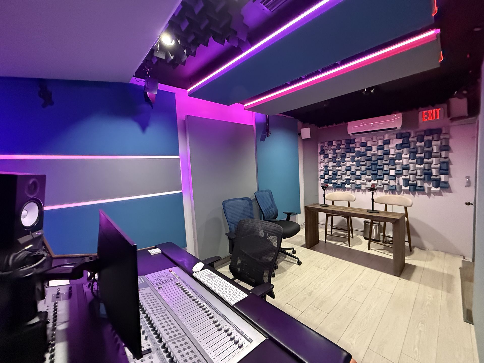 Blue Room