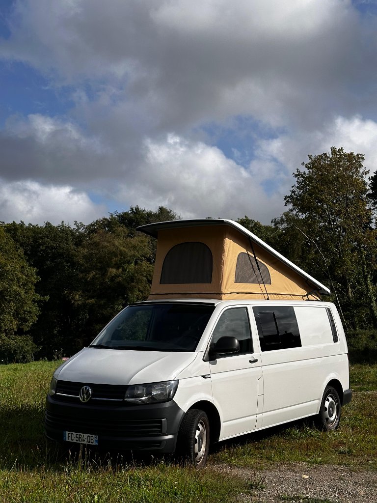 Aménagement Toit Relevable sur mesure — T5 - Toile Sable — réalisé par Ostrel près de Nantes