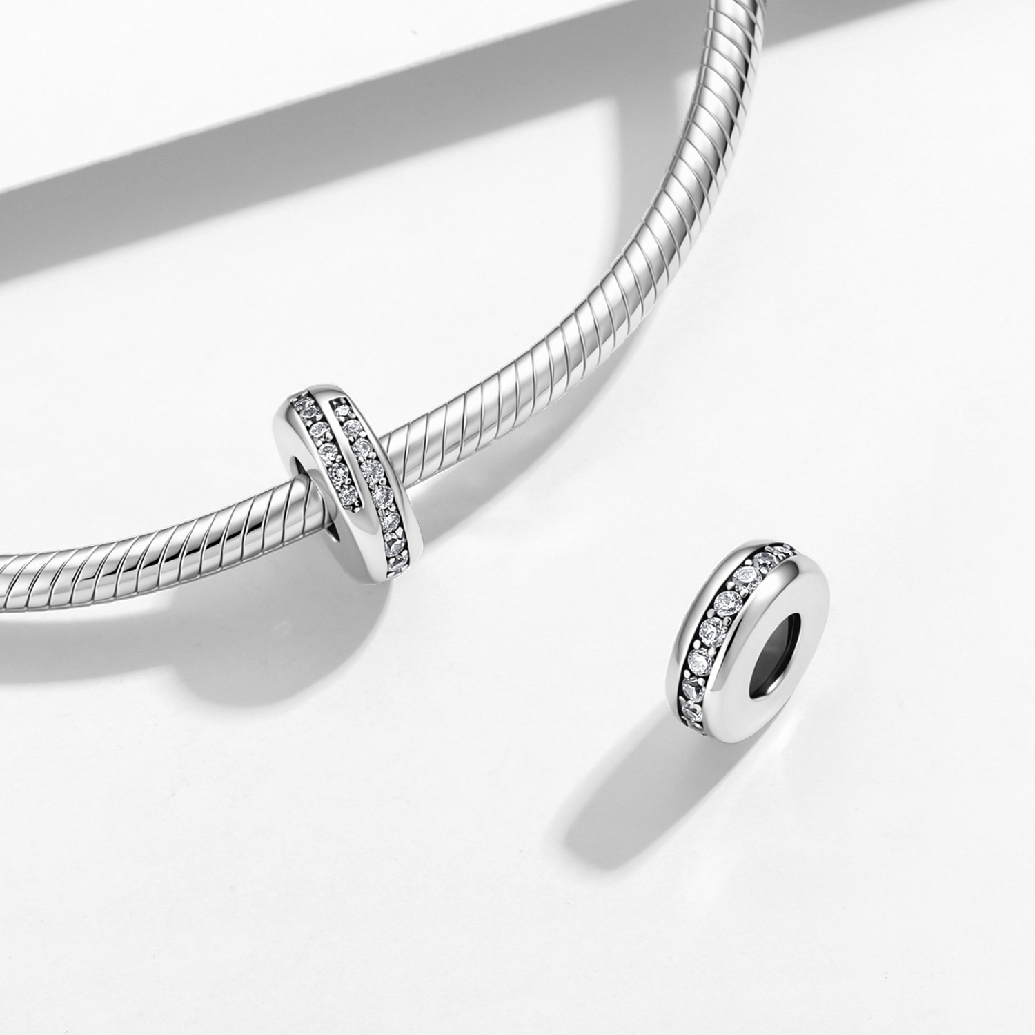 S925 Pure Silver Geometric Line-Wrapped Zircon Spacer Bead — European & American Fashion Minimalist Bracelet DIY Accessory — view 3
