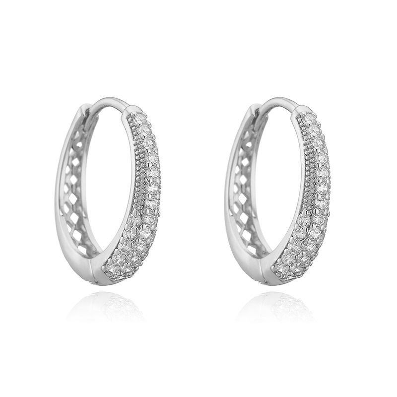 European Luxury Copper Inlaid Colored Diamond Oval Hoop Earrings Niche Design Hollow U-Shaped Huggie Earrings 5