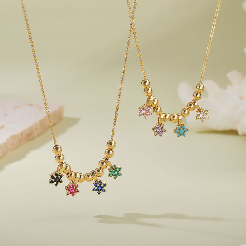 Exquisite Sweet Copper Inlaid Crystal Star and Round Bead Spliced Necklace - Niche Light Luxury Sparkling Flower Petal Clavicle Chain