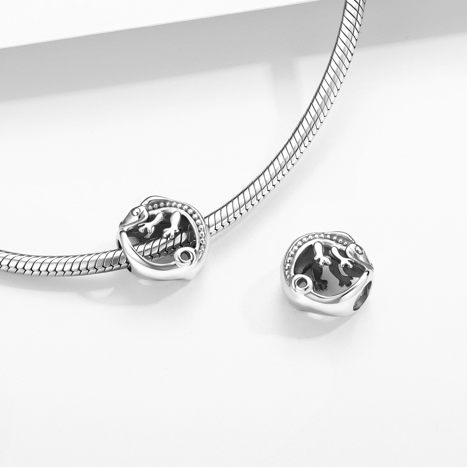S925 Sterling Silver Chameleon Charm - Animal Shape Openwork Bracelet Bead 3