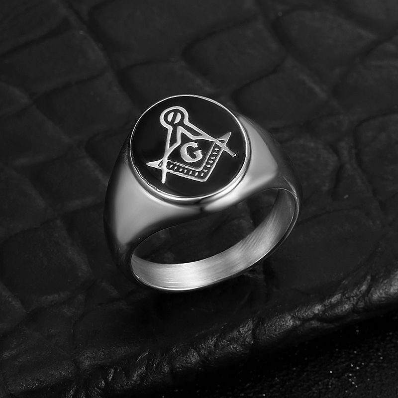 Freemason Square and Compass Signet Ring — view 2