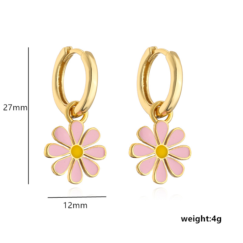 Drip Oil Fresh Daisy Hoop Earrings with Charm / Small Daisy Earrings — view 2