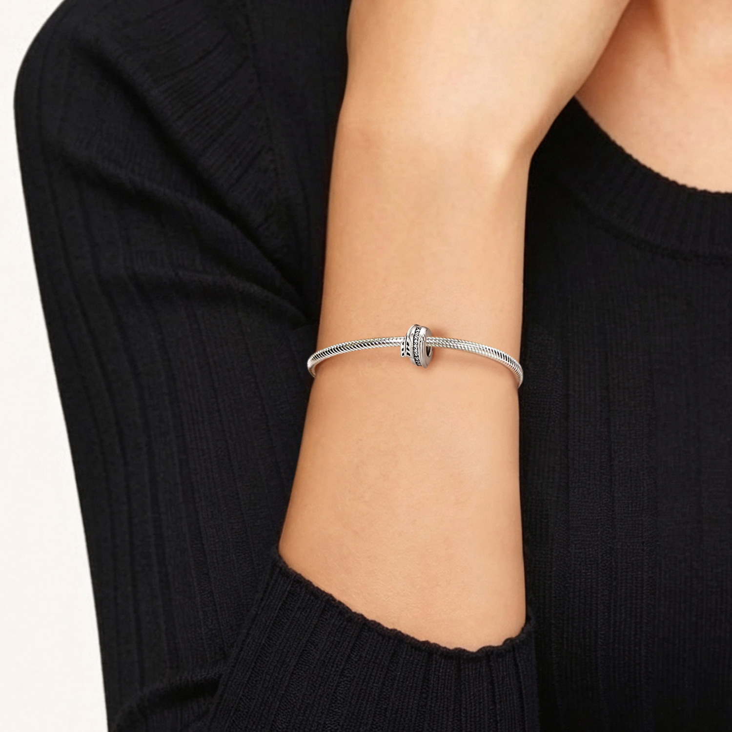 S925 Pure Silver European & American Style Full-Diamond Arrow Spacer Bead — Fashion Minimalist Beaded Bracelet Accessory — view 2