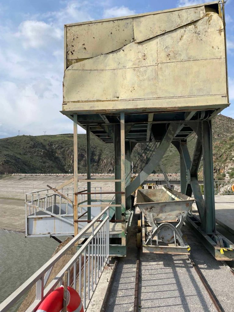 Equipment 10