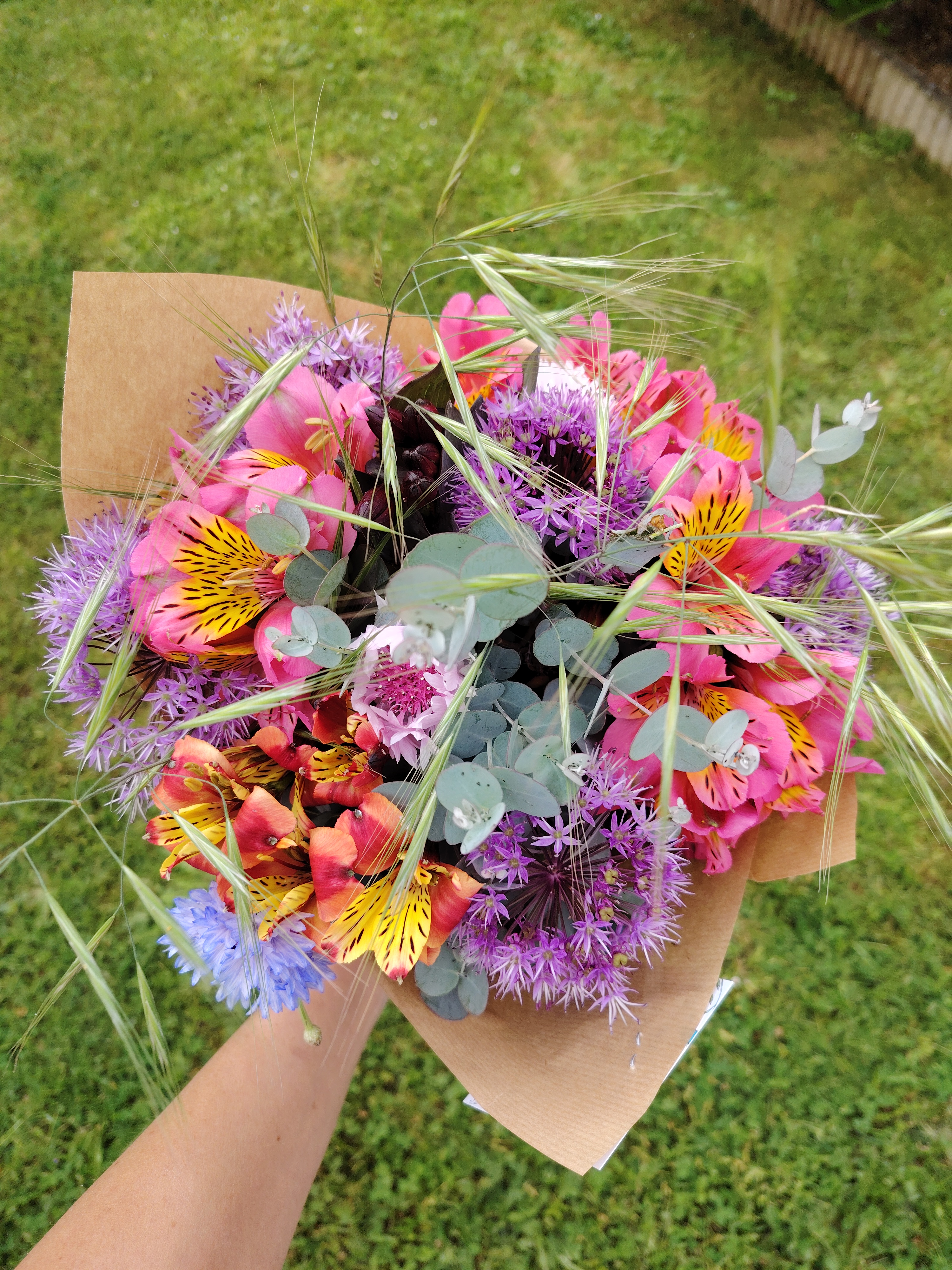 Bouquet fleurs fraîches (moyen)