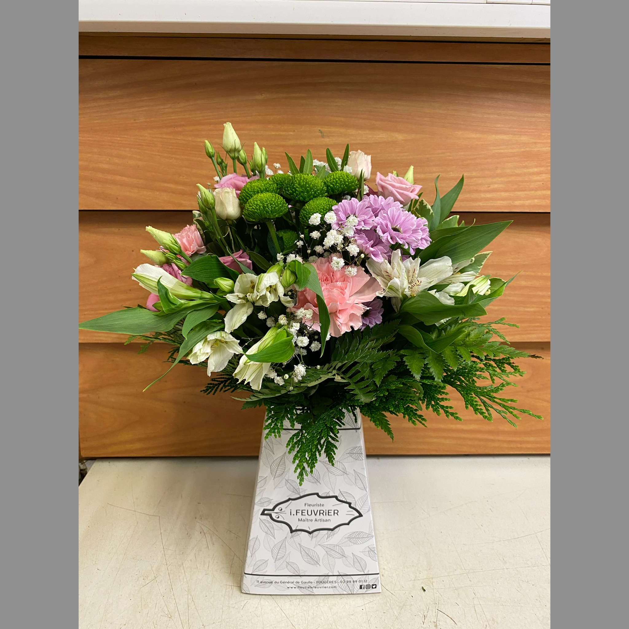 Bouquet rond pastel et sa box
