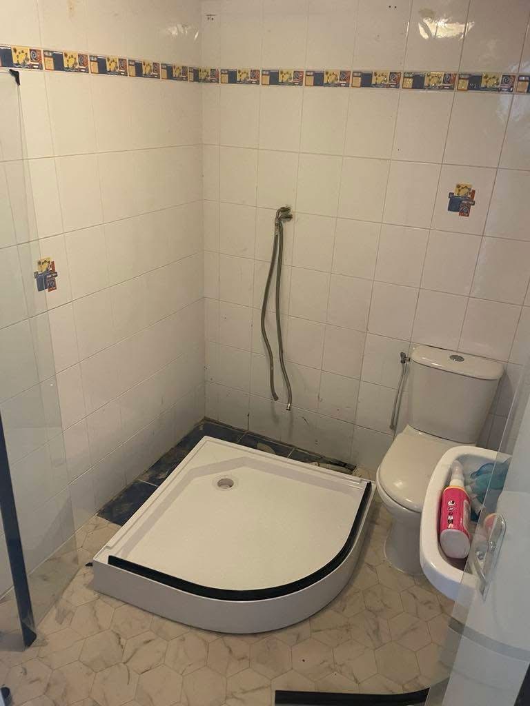 Préparation du receveur de douche quadrant