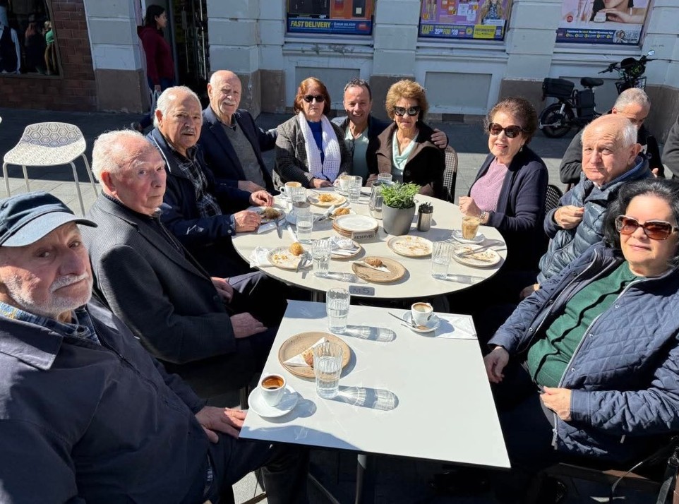 Nikos Coffee & Cake 2025