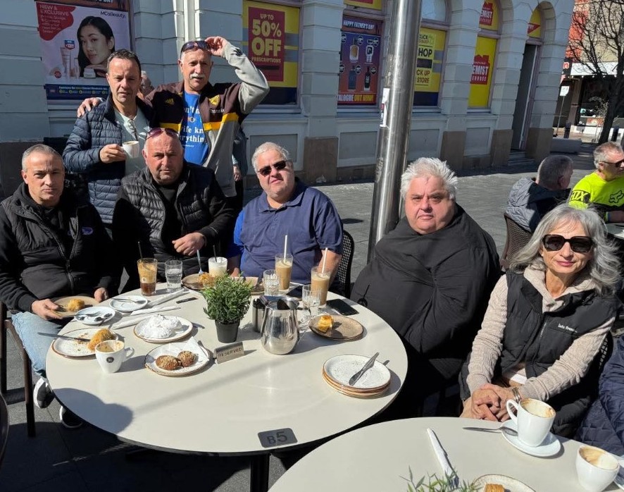 Nikos Coffee & Cake 2025