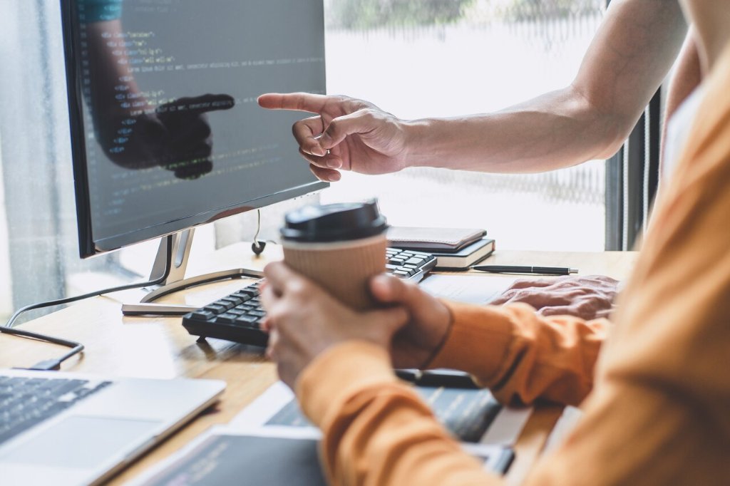 Digital Cloud team - Professionelt webureau med fokus på strategi, troværdighed og værdiskabelse