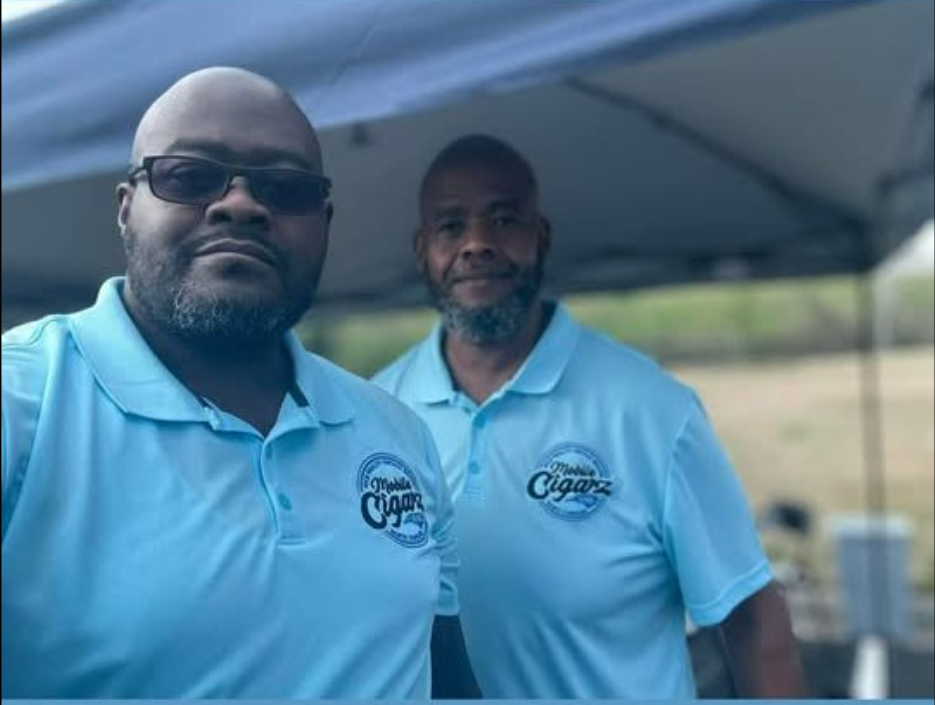 910 Mobile Cigarz team