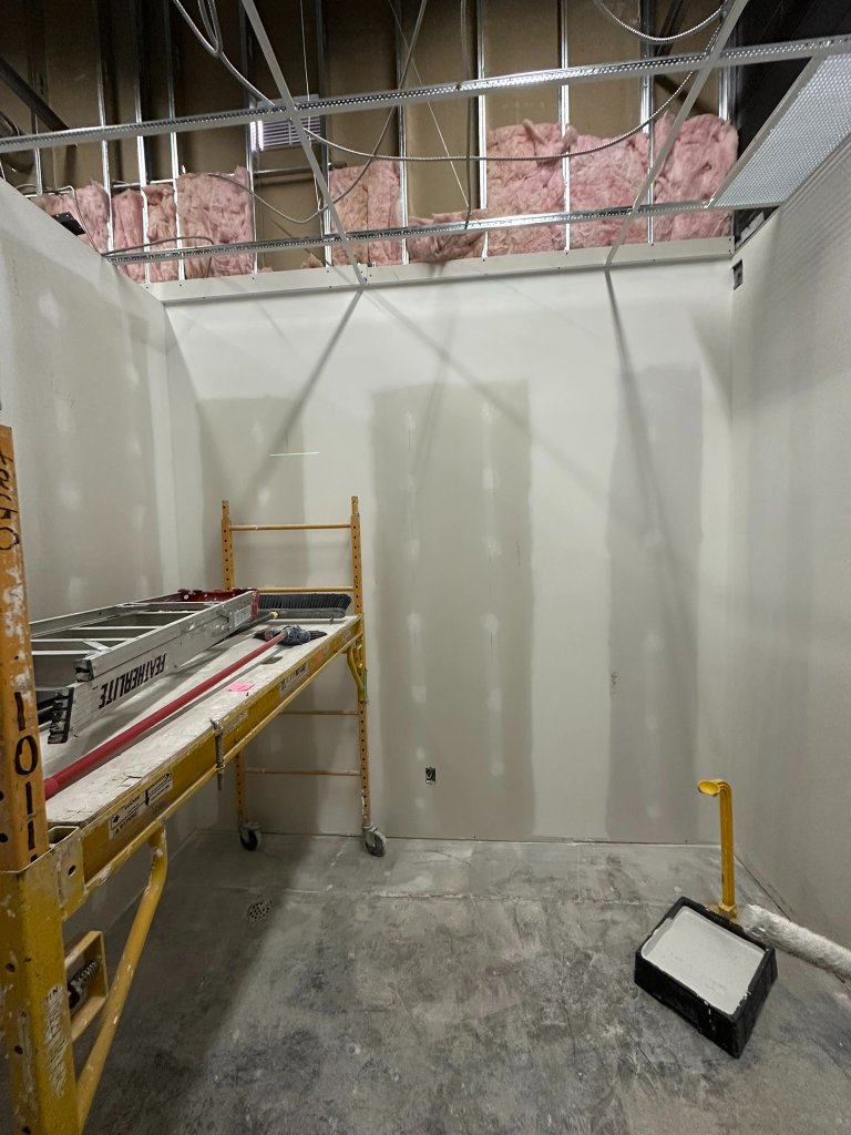 Commercial Painting Toronto - professional painting service