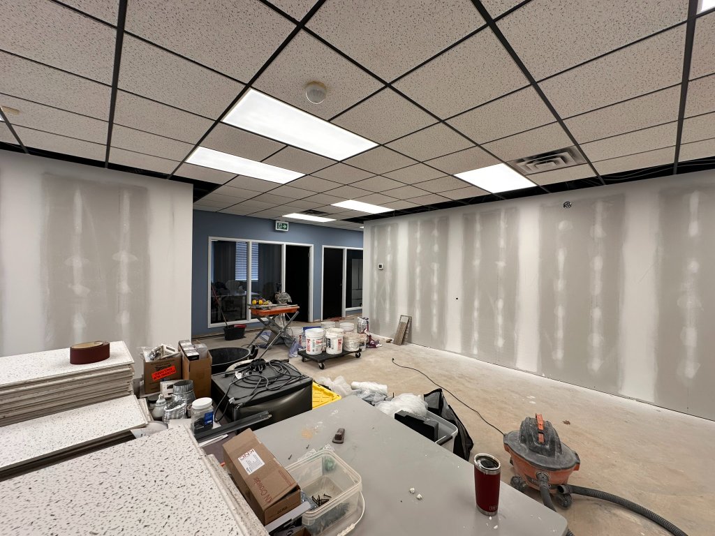 Professional exterior house painting Toronto - residential home exterior