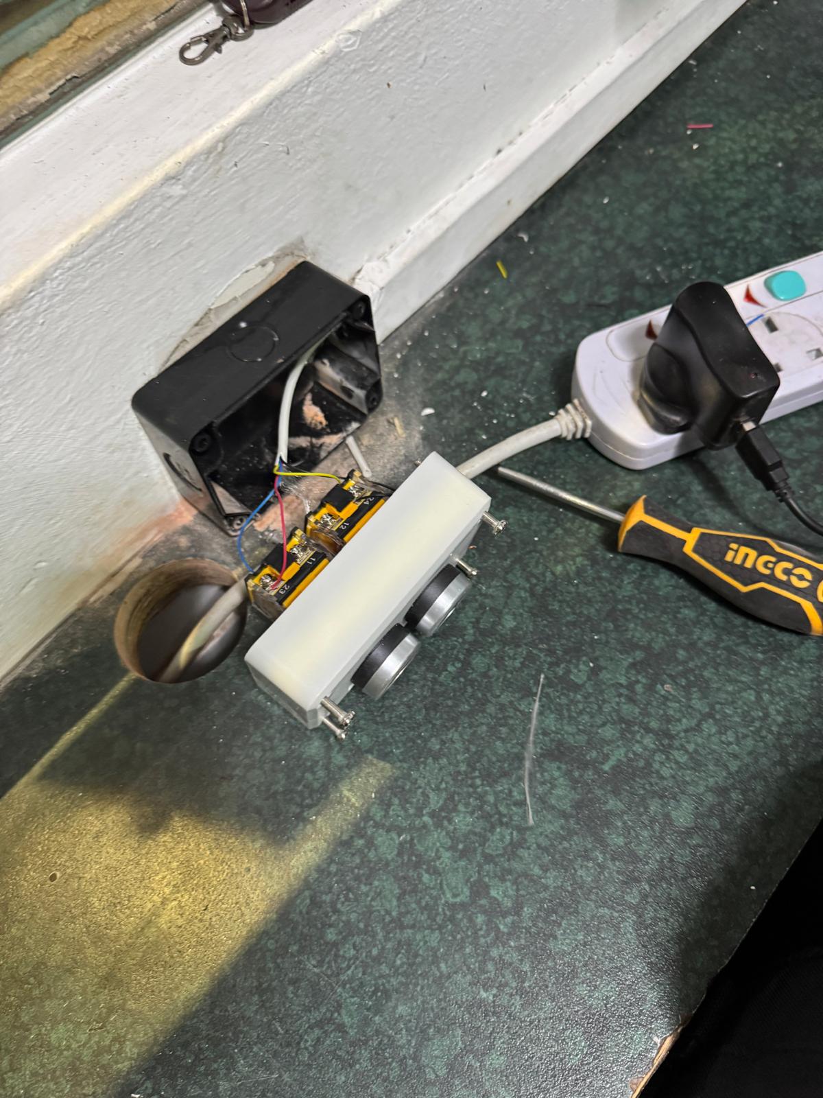 Replacement of New Gantry Barrier System — Safety Sensor Wiring