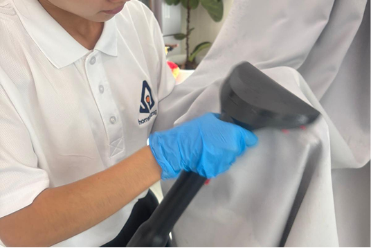 Steam cleaning curtains