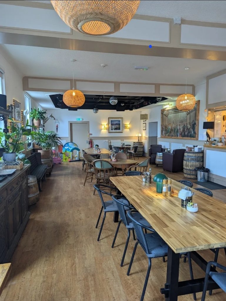 Little Charlotte's Café