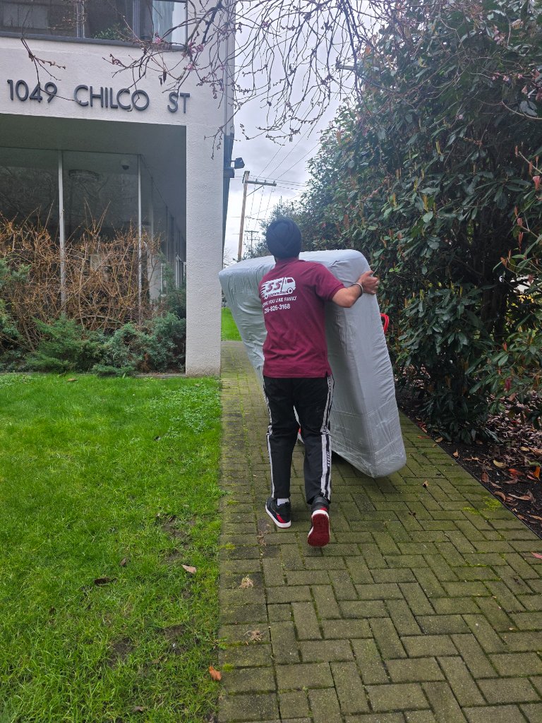 Apartment Moving