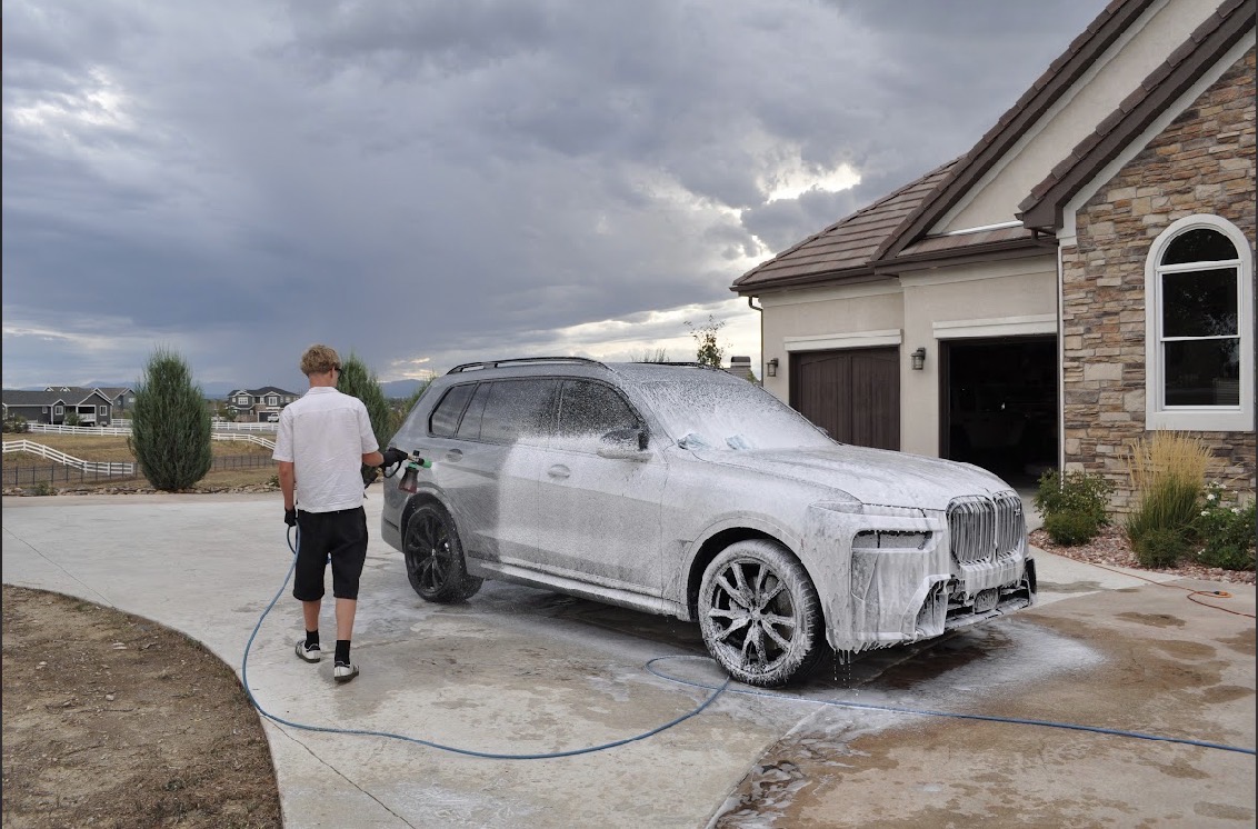 Mobile detailing in progress