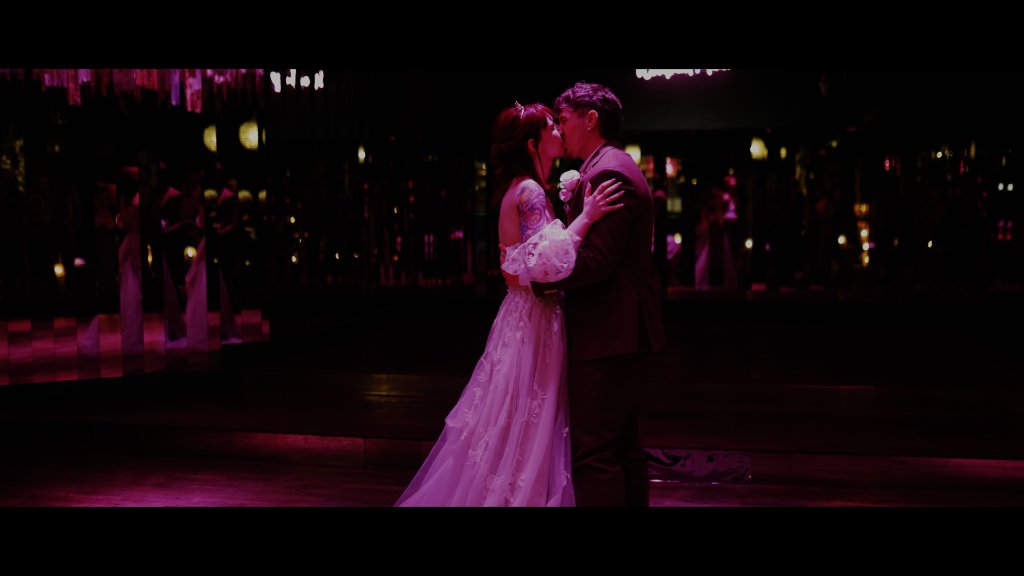 Holly & Richard dancing